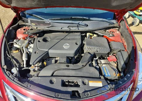 2015 Nissan Altima 2.5 из США, поврежденный, VIN 1N4AL3AP2FC458306